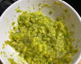 A picture of step 4 of Avocado toast with egg.