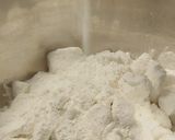 Foto langkah ke 1 dari resep Kue Putu dengan Cetakan.