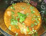 A picture of step 9 of Chicken qorma.