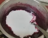 A picture of step 8 of Coconut berry pudding with Apple crumble Vegan.