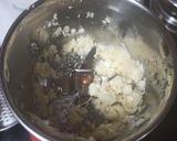 कारेळ्यची चटणी (karlyachi chuthey recipe in marathi) रेसिपी स्टेप 2 फोटो 