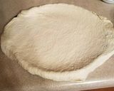 A picture of step 5 of Jalapeno Popper Stuffed Crust Pizza.