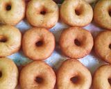 Foto langkah ke 5 dari resep Donut madu.