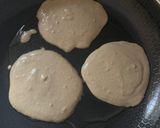 A picture of step 2 of Strawberry Peanut Butter Protein Pancakes.