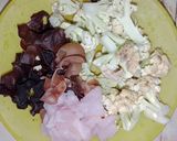 Foto langkah ke 1 dari resep Tumis Kembang Kol.