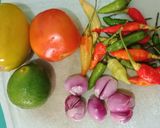 Foto langkah ke 1 dari resep Sambal Dabu-Dabu.