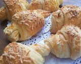 Foto langkah ke 3 dari resep Croissant Keju.