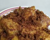 Foto langkah ke 5 dari resep Ayam Goreng Srundeng Lengkuas.