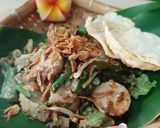 Foto langkah ke 7 dari resep Tipat Cantok a.k.a Lotek khas Bali.
