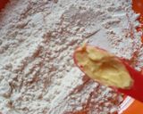 A picture of step 2 of Spicy ring crackers.