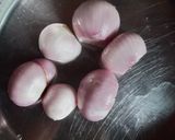 A picture of step 1 of Onion cabbage pakoda.
