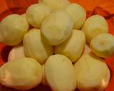 Pommes de terre au four étape de la recette 1 photo
