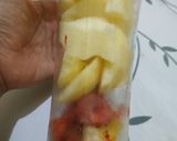 Foto langkah ke 2 dari resep Jus "Strawple" - Strawberry 🍓, Apple 🍎, Pineapple 🍍.