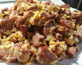 Foto del paso 3 de la receta: Revuelto de Salchichas, J.york, Queso, y Huevo