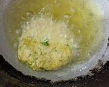 A picture of step 2 of Bottle gourd pakore.