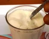 A picture of step 2 of Cinnamon Milk.