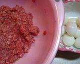 Foto langkah ke 1 dari resep Bola daging sapi isi telur puyuh bumbu tomat.