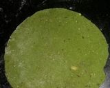 A picture of step 4 of Spinach paratha.