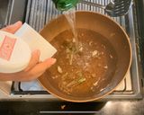 รูปขั้นตอนการทำที่ 6 ของ แกงจืดไข่น้ำหมูสับ
