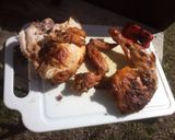 Foto del paso 6 de la receta: Pollo a las brasas con panceta