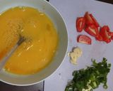 Foto langkah ke 1 dari resep Tan Hua Tang (Sup Tomat Telur).