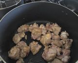 A picture of step 5 of Seaweed Chicken Soup.