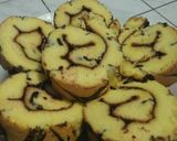 Foto langkah ke 7 dari resep Bolu gulung ekonomis.