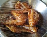 Foto langkah ke 2 dari resep Baked chicken wings.