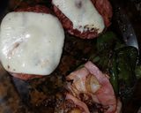 Foto del paso 2 de la receta: Doble hamburguesa brava 🍔🌶