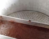 Foto langkah ke 5 dari resep Brownies Strowberry.