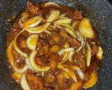 Foto langkah ke 5 dari resep Ayam Goreng Mentega.