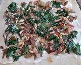 Foto del paso 4 de la receta: Rollitos de espinacas con setas y bacon