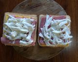 Foto del paso 2 de la receta: Sándwich de doble queso 🤤🧀