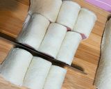 Foto langkah ke 3 dari resep Schotel Roti Tawar Sosis Mozzarella 🧀.