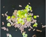10分鐘平底鍋火腿起司烤匹薩__法國麵包變身的食譜步驟5照片