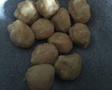A picture of step 18 of Atta Sooji Samosa.