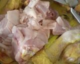 Foto langkah ke 3 dari resep Ayam bumbu kuning.