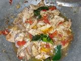 Ayam suwir pedas