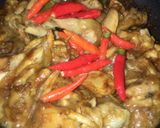 Foto langkah ke 4 dari resep Gongso Ayam khas Semarang.