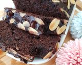 Foto langkah ke 6 dari resep 36. Double Chocolate Zucchini Bread.