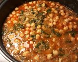 Foto del paso 20 de la receta Garbanzos con acelgas en salsa de majado de almendras