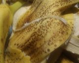 A picture of step 1 of Preservation of the Banana, the easy way.