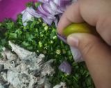 Gambar langkah 2 resipi Kerabu daun selom.