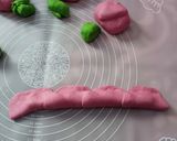 Foto langkah ke 5 dari resep Bakpao Mawar Kacang Merah.