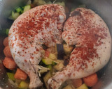 Foto del paso 5 de la receta: Pollo a la olla con verduras y patata