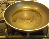 Foto del paso 11 de la receta: Espárragos trigueros con colas de gambas rojas