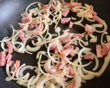 Hình bước làm 1 của món Diếp Quăn Trắng Endive Xào Lardon & Phô Mai Xanh Gogonzola