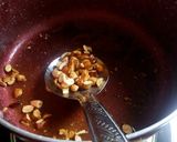 A picture of step 1 of Seviyan kheer.