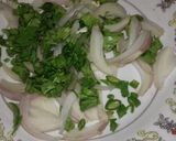 A picture of step 2 of Palak Or Piyaz Pakory.