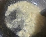 Foto del paso 4 de la receta: Merluza con nata